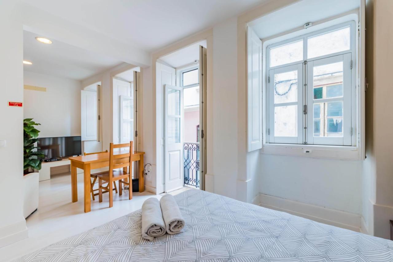 R3 - Coimbra Lovers - Mondego Suite Buitenkant foto